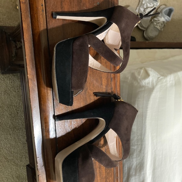 Miu Miu Black Patent Leather Mary Jane Heels - Size 37.5 - Etsy Miu Miu heels